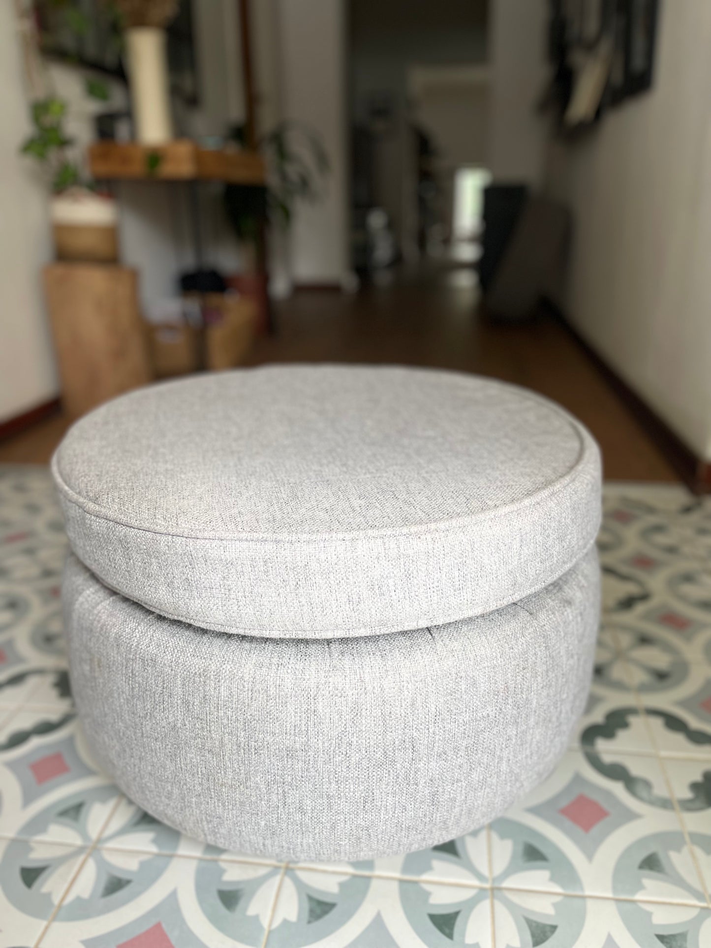 Otto Kist with fabric (incl. VAT, excl. shipping)
